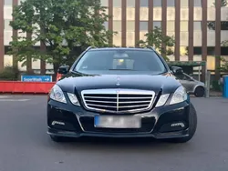 Schwarz Gebraucht 2010 Mercedes E220 Kombi | 7.100 € (Fairer Preis)