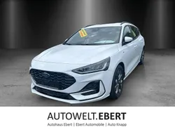 Weiß Neu 2025 Ford Focus ST-Line Limousine | 30.990 € (Teuer)
