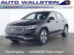 Kosmosschwarzmetallic Gebraucht 2023 Mercedes EQA250 Advanced SUV | 27.980 € (Guter Preis)