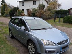Silber Gebraucht 2007 Ford Focus Kombi | 1.100 € (Superpreis)