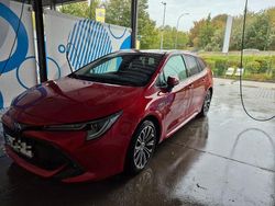 Rot Gebraucht 2021 Toyota Corolla Team Kombi | 23.900 € (Guter Preis)