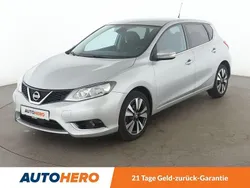 Grau Gebraucht 2017 Nissan Pulsar N-Connecta Limousine | 11.750 € (Fairer Preis)