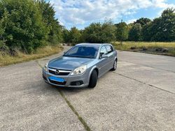 Grau Gebraucht 2008 Opel Signum Kleinwagen | 3.000 € (Fairer Preis)