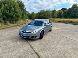 Grau Gebraucht 2008 Opel Signum Kombi | 4.550 €