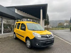 Gelb Gebraucht 2016 Renault Kangoo LIMITED Van / Kleinbus | 9.900 € (Guter Preis)