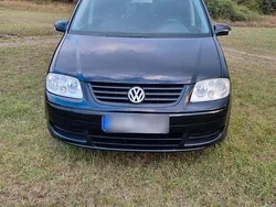 Schwarz Gebraucht 2003 VW Touran Van / Kleinbus | 1.050 € (Guter Preis)