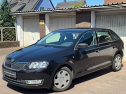 Schwarz Gebraucht 2015 Skoda Rapid Cool Edition Kombi | 5.900 € (Superpreis)