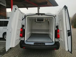 Weiß Neu 2025 Toyota Proace Van | 44.900 € (Teuer)