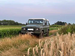 Grün Gebraucht 2007 Land Rover Defender SUV | 37.500 €