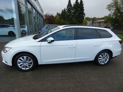 Weiß Gebraucht 2016 Seat Leon ST Kombi | 11.990 € (Guter Preis)