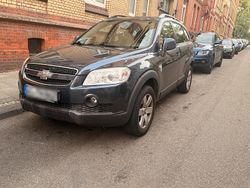 Grau Gebraucht 2008 Chevrolet Captiva SUV | 4.500 € (Etwas zu teuer)