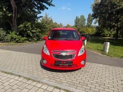 Rot Gebraucht 2011 Chevrolet Spark Kleinwagen | 2.190 € (Fairer Preis)