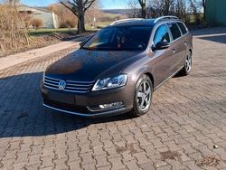 Braun Gebraucht 2011 VW Passat Comfortline Limousine | 6.800 € (Fairer Preis)