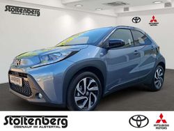Celestite grey (1k3)/ black mi Gebraucht 2025 Toyota Aygo X SUV | 20.290 € (Teuer)