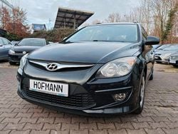 Schwarz Gebraucht 2011 Hyundai i30 Edition+ Kombi | 3.490 € (Fairer Preis)