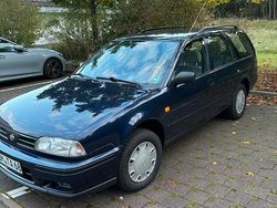 Blau Gebraucht 1995 Nissan Primera Kombi | 5.500 €
