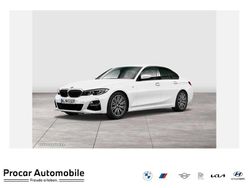 Weiß Gebraucht 2020 BMW 320 M Sport Limousine | 33.490 € (Etwas zu teuer)
