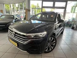 Blau Gebraucht 2019 VW Touareg Elegance SUV | 39.990 € (Superpreis)