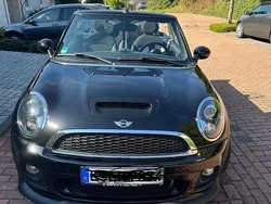Schwarz Gebraucht 2015 Mini Cooper S Kleinwagen | 15.450 € (Etwas zu teuer)