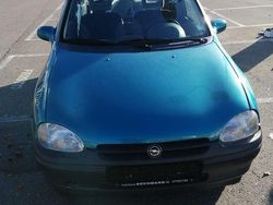Blau Gebraucht 1994 Opel Corsa Swing Limousine | 2.850 €