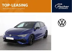 Blau (lapiz blue metallic) Neu 2024 VW Golf Sport Limousine | 61.980 €