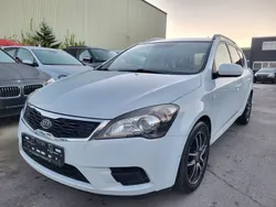 Weiß Gebraucht 2011 Kia Ceed Vision Kombi | 2.499 € (Superpreis)
