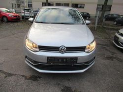 Silber Gebraucht 2015 VW Polo Comfortline Limousine | 4.700 € (Fairer Preis)