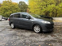 Grau Gebraucht 2011 Mazda 5 Van / Kleinbus | 5.000 € (Fairer Preis)