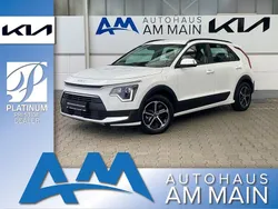 Weiß Gebraucht 2024 Kia Niro Edition 7 SUV | 25.450 € (Fairer Preis)