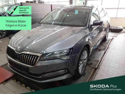 Graphitegrau metallic Gebraucht 2022 Skoda Superb Style Kombi | 25.660 € (Fairer Preis)