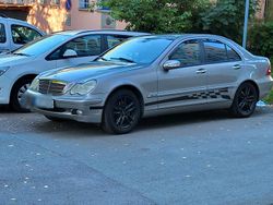 Beige Gebraucht 2004 Mercedes C200 Limousine | 5.000 € (Fairer Preis)