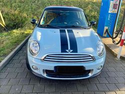 Blau Gebraucht 2012 Mini ONE Kleinwagen | 5.400 € (Etwas zu teuer)