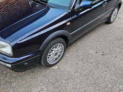 Blau Gebraucht 1996 VW Golf Cabriolet Cabrio | 3.000 € (Fairer Preis)