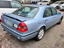 Gebraucht 1993 Mercedes 220 Elegance Limousine | 950 €