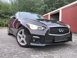 Schwarz Gebraucht 2016 Infiniti Q50 Limousine | 14.000 €