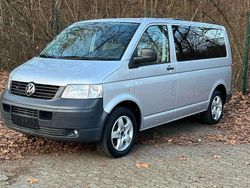 Silber Gebraucht 2008 VW Caravelle Van / Kleinbus | 15.900 € (Teuer)