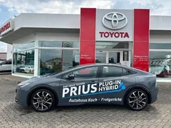 Ash metallic Gebraucht 2023 Toyota Prius Executive Kleinwagen | 39.480 € (Etwas zu teuer)