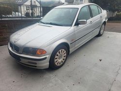 Grau Gebraucht 1998 BMW 320 Limousine | 1.500 € (Superpreis)