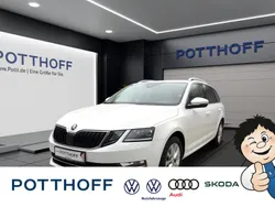 Candyweiß Gebraucht 2019 Skoda Octavia Style Kombi | 18.997 € (Teuer)