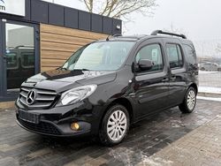 Schwarz Gebraucht 2016 Mercedes Citan 111 Kombi | 8.900 € (Superpreis)