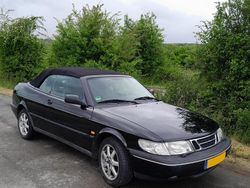 Schwarz Gebraucht 1995 Saab 900 Cabriolet Cabrio | 2.980 €