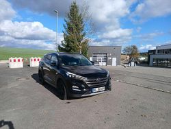 Schwarz Gebraucht 2017 Hyundai Tucson Trend SUV | 14.399 € (Fairer Preis)