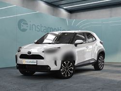 Weiß Gebraucht 2024 Toyota Yaris Cross Team SUV | 26.588 € (Fairer Preis)