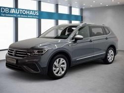 Grau Gebraucht 2023 VW Tiguan Allspace Life SUV | 32.860 € (Superpreis)