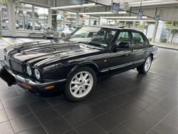 Schwarz Gebraucht 1998 Jaguar XJR Limousine | 6.950 € (Fairer Preis)