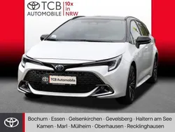 Weiß Neu 2024 Toyota Corolla Limousine | 32.289 €