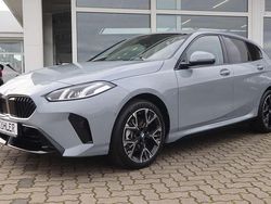 Brooklyn grau metallic Neu 2025 BMW 116 M Sport Kleinwagen | 31.990 € (Guter Preis)