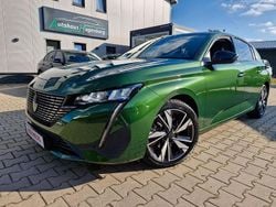 Grün Gebraucht 2022 Peugeot 308 Allure Limousine | 20.390 € (Etwas zu teuer)