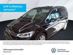 Deep black perleffekt Gebraucht 2024 VW Touran Highline Van / Kleinbus | 35.780 € (Fairer Preis)