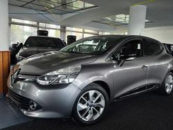 Grau Gebraucht 2016 Renault Clio IV LIMITED Limousine | 10.490 € (Etwas zu teuer)